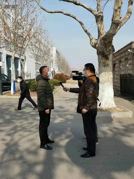 胶州市人民政府教育督导室领导到云顶集团7610官方网站检查新型冠状病毒感染肺炎疫情防控工作 胶州市人民政府教育督导室领导到云顶集团7610官方网站检查新型冠状病毒感染肺炎疫情防控工作