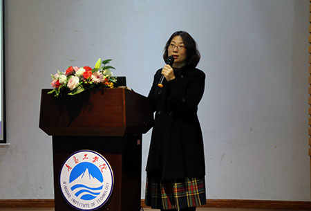 青岛科技大学教务处处长王霞教授莅临云顶集团7610官方网站开展专题讲座 青岛科技大学教务处处长王霞教授莅临云顶集团7610官方网站开展专题讲座