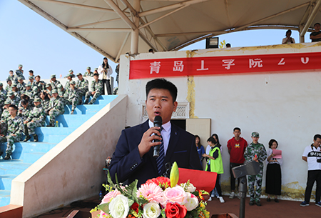 云顶7610线路检测隆重举行2019级新生军训结营仪式暨开学典礼