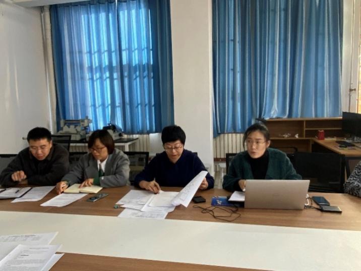 建筑工程学院召开课程教学大纲讨论会 建筑工程学院召开课程教学大纲讨论会