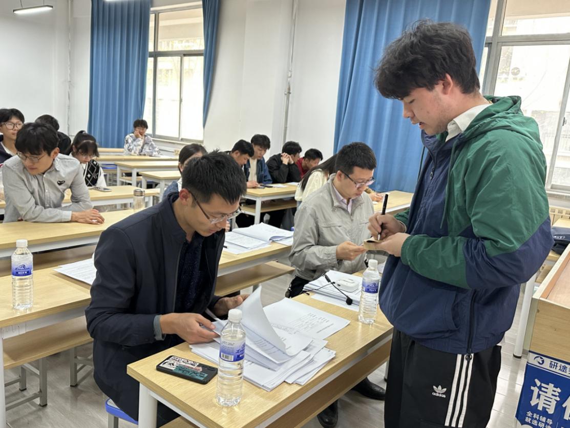 扬创新之帆,拓创业之路——基础教育学院开展“2023年国家级、省级大学生创新创业项目省赛推荐答辩会” 扬创新之帆,拓创业之路——基础教育学院开展“2023年国家级、省级大学生创新创业项目省赛推荐答辩会”