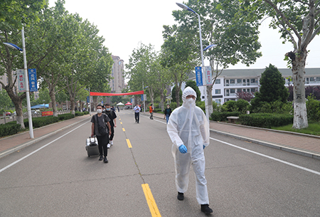 欢迎回家!云顶7610线路检测迎来2020年春季学期首批返校学生 欢迎回家!云顶7610线路检测迎来2020年春季学期首批返校学生