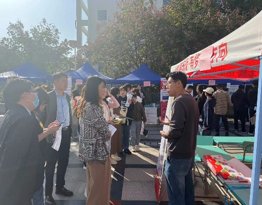 借力校企平台,食品学院拓宽实习就业渠道 借力校企平台,食品学院拓宽实习就业渠道