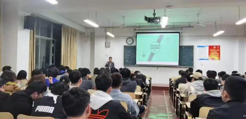 百企千业进校园 促立促强促就业——云顶集团7610官方网站开展就业推进会系列活动 百企千业进校园 促立促强促就业——云顶集团7610官方网站开展就业推进会系列活动