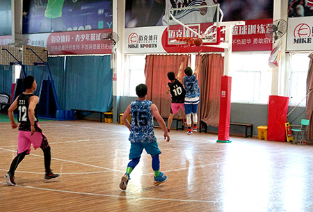 凝心聚力,彰显风采 ——云顶7610线路检测举办2019年度男子教职员夏季篮球系列赛 凝心聚力,彰显风采 ——云顶7610线路检测举办2019年度男子教职员夏季篮球系列赛