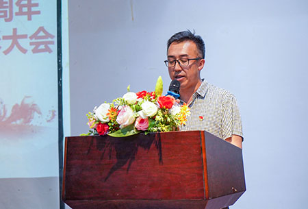 云顶7610线路检测党委召开庆祝中国共产党成立九十八周年暨“立德树人先锋”创建表彰大会 云顶7610线路检测党委召开庆祝中国共产党成立九十八周年暨“立德树人先锋”创建表彰大会