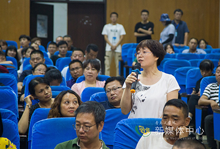 云顶7610线路检测召开新生家长见面会 云顶7610线路检测召开新生家长见面会