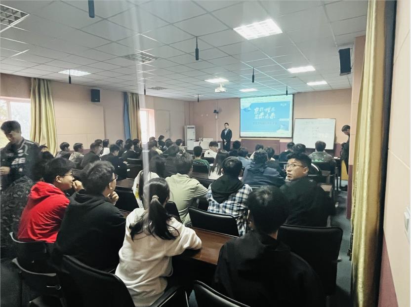 机电工程学院召开 2024届毕业生专场招聘会 机电工程学院召开 2024届毕业生专场招聘会
